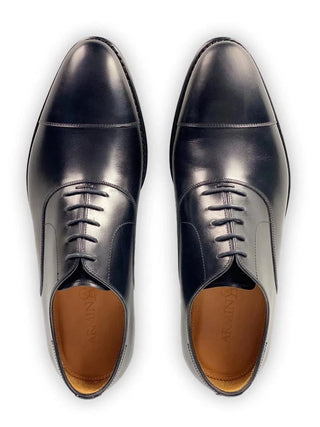 Men's black leather dress shoes, top view. IMG_5142