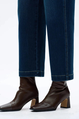 Bayeas High-Rise Harem Jeans