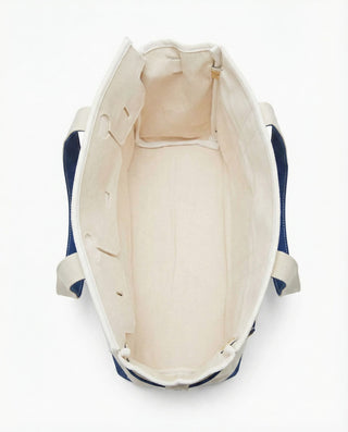 See the inside of a boatkin bag