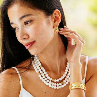 Capucine De Wulf Necklaces Capucine De Wulf Berry & Bead Triple Stand Necklace 18" + 2" - Pearl