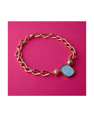 Gold chain necklace with blue cameo pendant - Untitleddesign-192