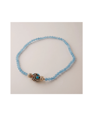 Blue beaded bracelet with ornate clasp, design 190