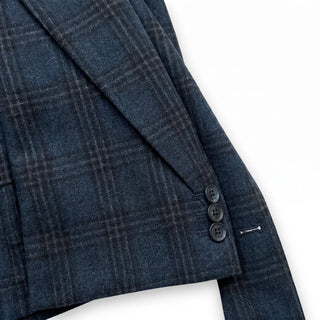 Coppley blue plaid sport coat fabric close-up in Reda 1865 Italian wool