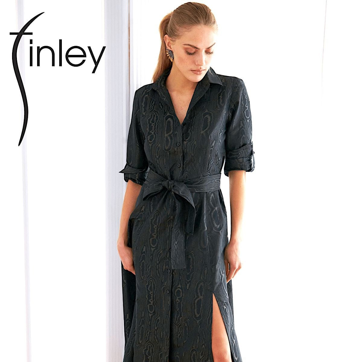 Finley Shirts Women's Dresses Finley Laine Dress Moire Jacquard