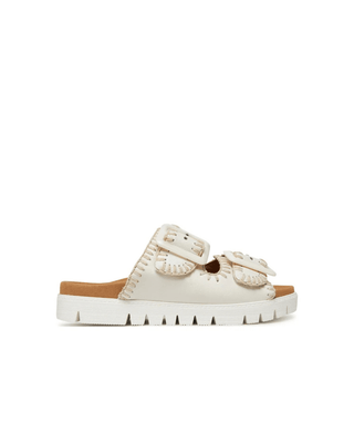 Cream sandals with buckle detail - Untitleddesign-176