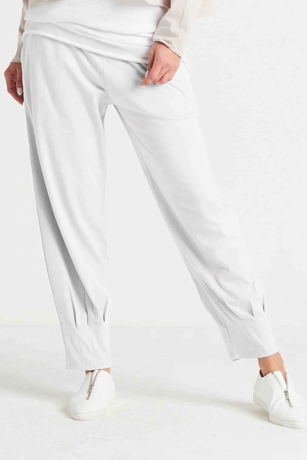 PLANET by Lauren G Women's Pants White / 1 Pima Cotton Pinched Pleat Pants